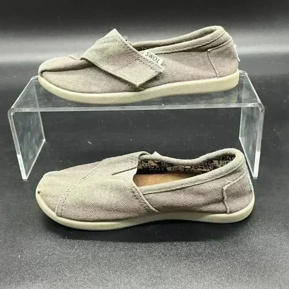 TOMS Toddler Size 10 Hook And Loop Closure Shoe Light Brown Color - Picture 2 of 6